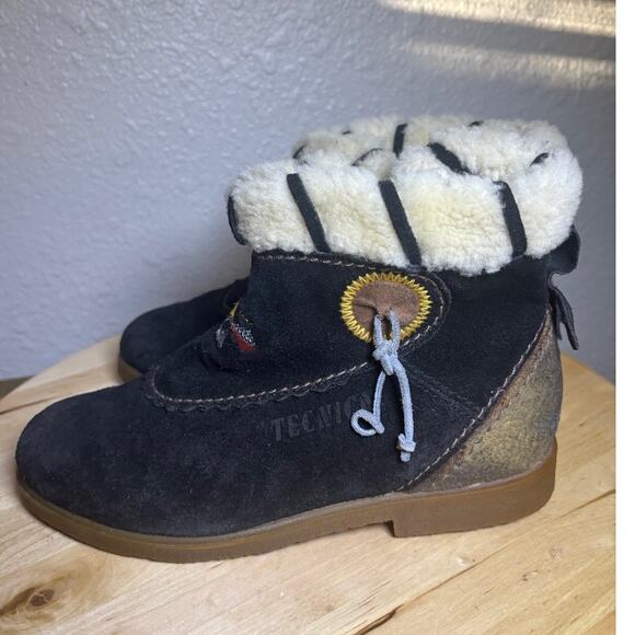 Tecnica made in Italy suede ankle booties size 37/ 6 -6.5 - Picture 2 of 11